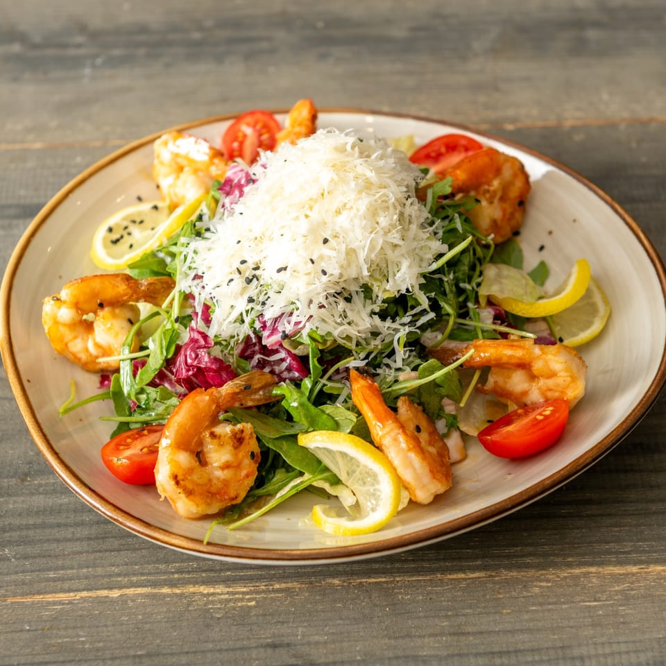 Grilled shrimp salad