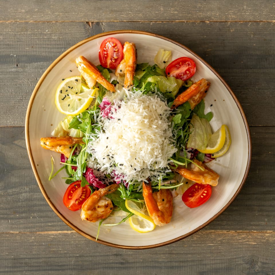 Grilled shrimp salad